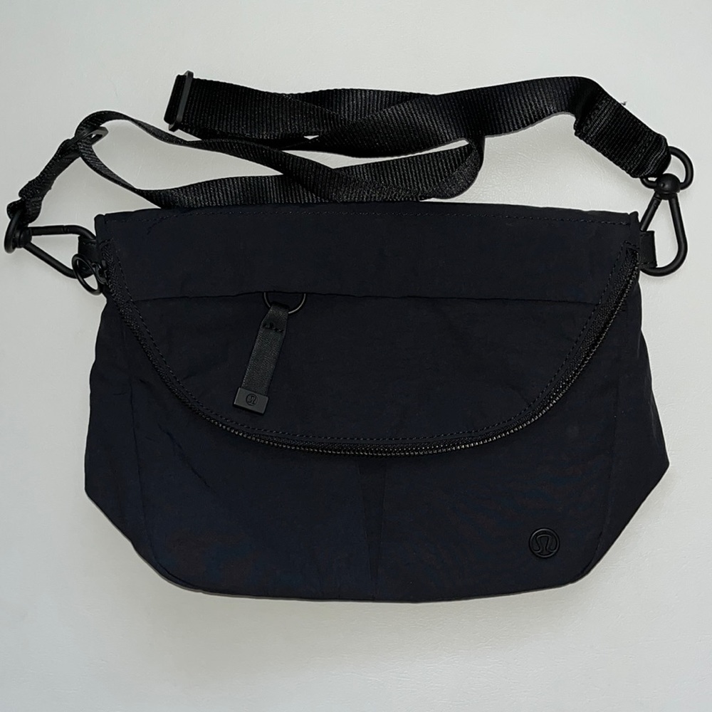 Lululemon All Night Festival Bag Black 5L